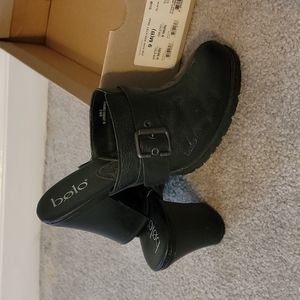 Black jcpenny clogs (9)